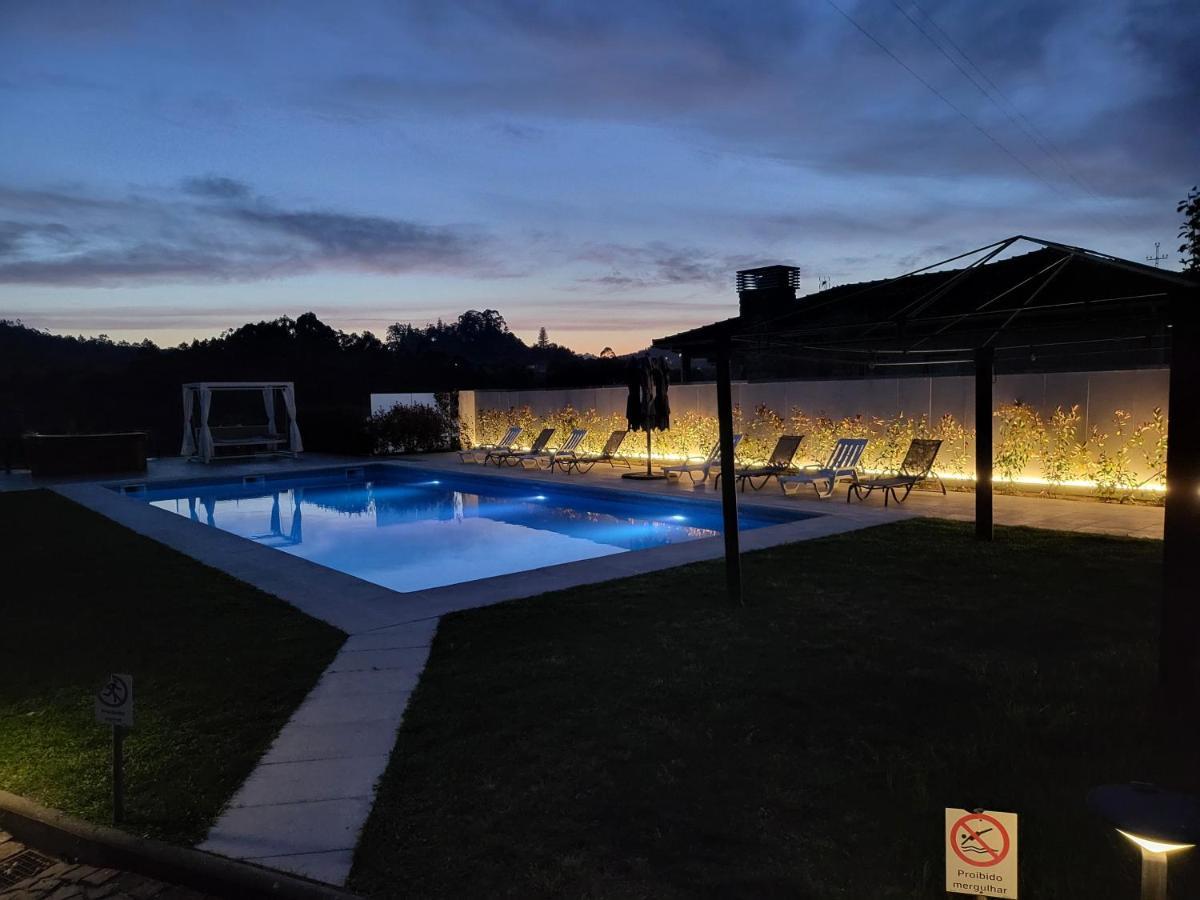 Moura - Pool & Jacuzzi Holiday home Povoa de Lanhoso
