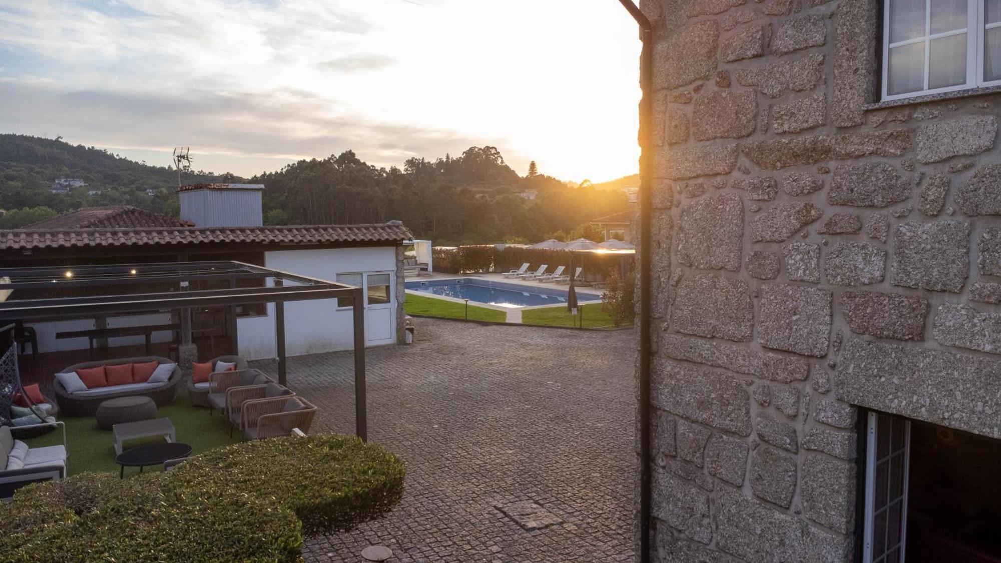 Vakantiehuis Moura - Pool & Jacuzzi *