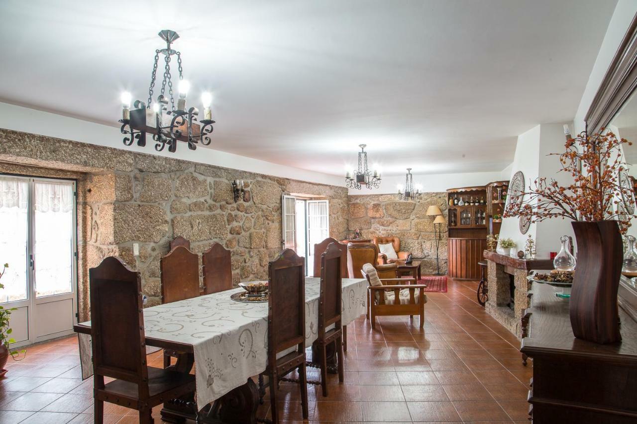 Moura - Pool & Jacuzzi Holiday home *
